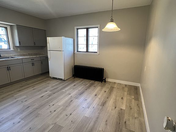 2nd image of 300 Seminary Ave APT 1