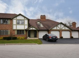 13218 S Westview Dr APT 1B, Palos Heights, IL 60463