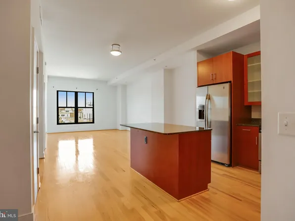 910 M St NW APT 1105, Washington, DC 20001