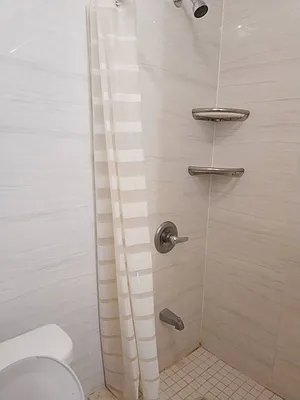 Rented by Century 21 New Golden Age Realty | media 21