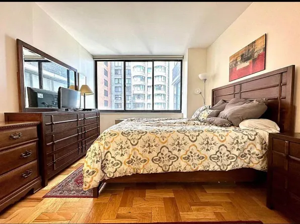 62 West 62nd Street image 12 of 15