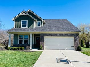 61 Eastview Dr, Bargersville, IN 46106