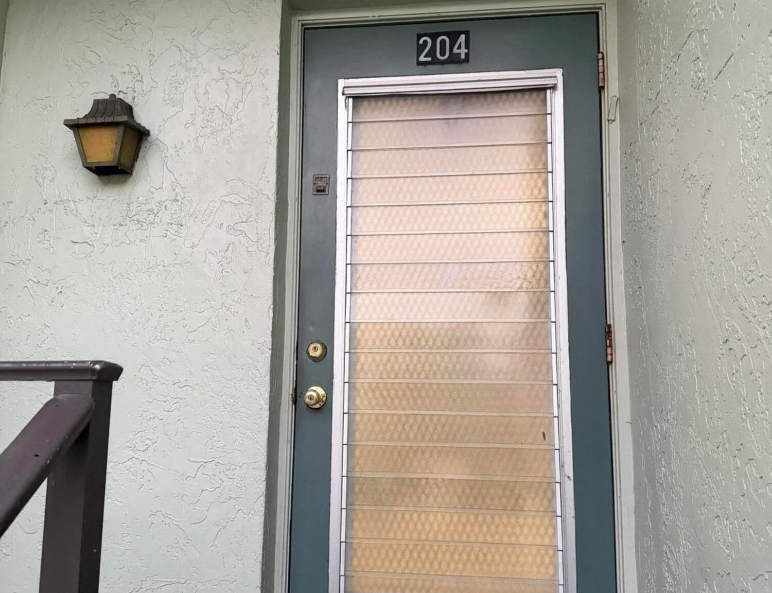 2 bed, 2.0 bath, 1000 sqft, $2,000 — Photo 2