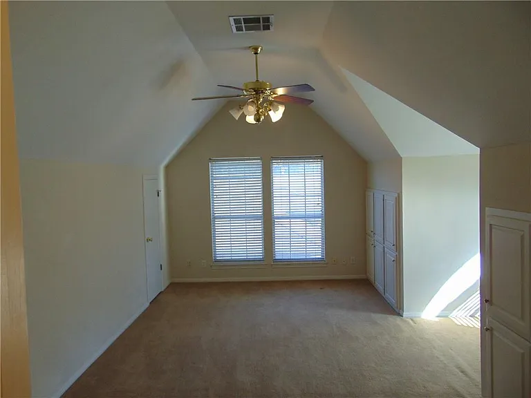 5806 Cedar Cliff Dr — Photo 19