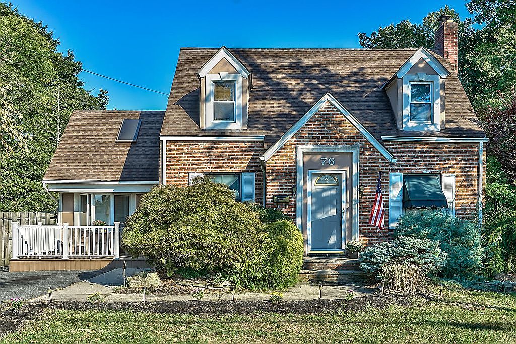 76 Broadway, Freehold, NJ 07728 Zillow