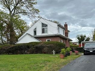 1950 Decatur Ave, North Bellmore, NY 11710