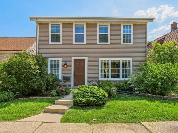 3766 South 52nd STREET, Milwaukee, WI 53220