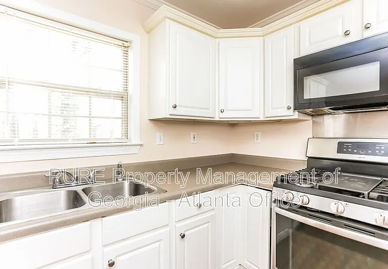 1934 Ivy Glen Dr SE — Photo 8