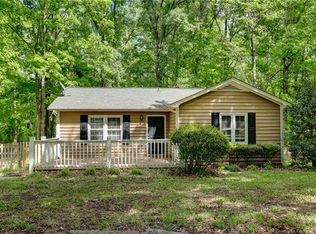 5917 Senconee Dr, Matthews, NC 28104