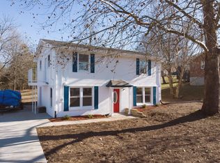 105 Cedar Valley Rd, Hendersonville, TN 37075