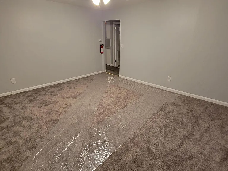 119 Raritan Ave #2B — Photo 8