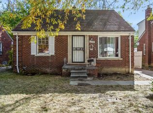 12708 Riad St, Grosse Pointe, MI 48224