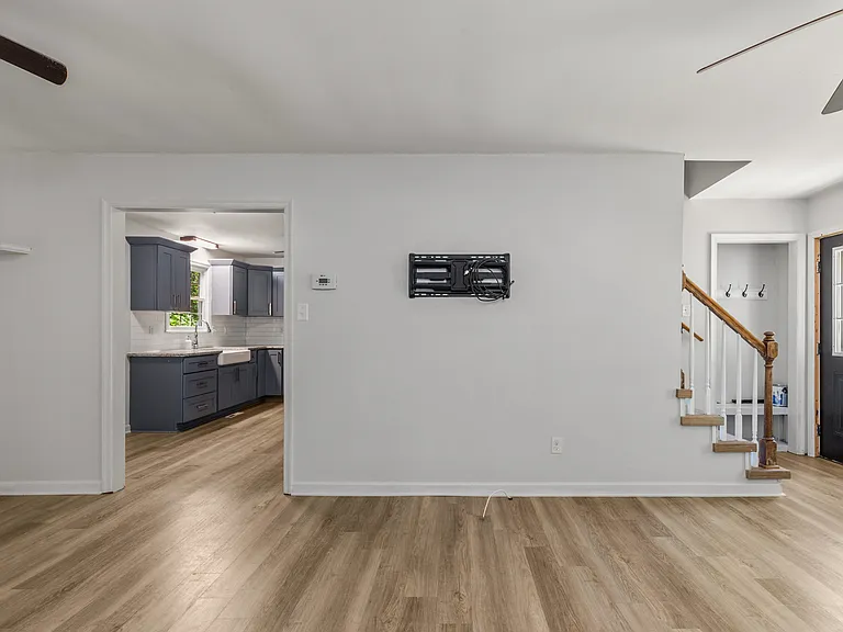 4001 London Rd — Photo 9