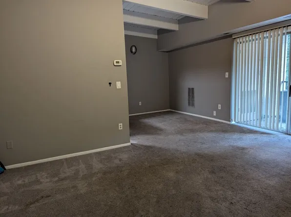 5546 Karen Elaine Dr APT 1416, Hyattsville, MD 20784
