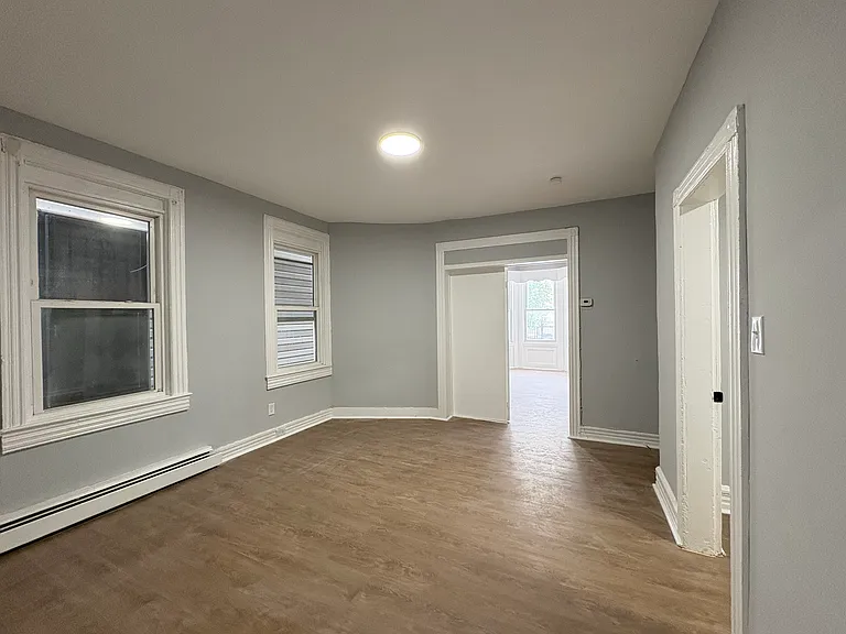 67 Hudson St #1 — Photo 2