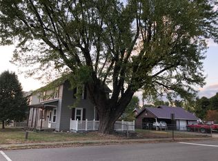 696 E Front St, Logan, OH 43138