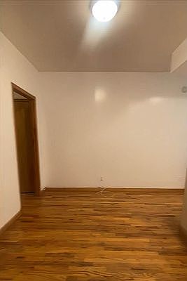 5th image of 231 E 50th St #54