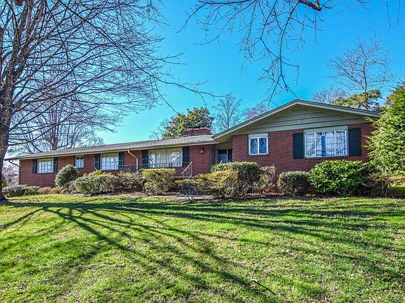 2nd image of 7109 Deane Hill Dr