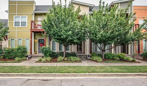 2304 Zermatt Ave Photo 1