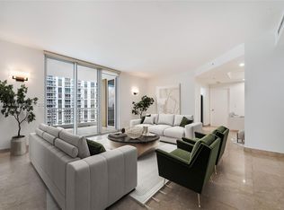 801 Brickell Key Blvd APT 2808, Miami, FL 33131