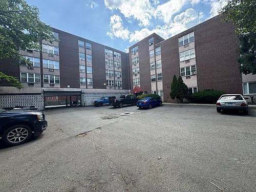 887-C01 Asylum Ave #C1 Photo 1