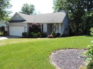 218 Bayhill Blvd, Glen Carbon, IL 62034