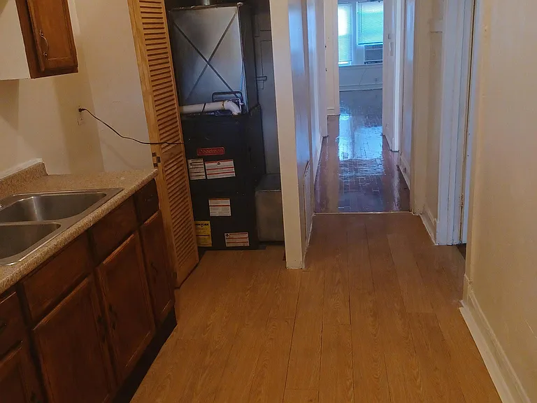 1409 E 68th St #1E — Photo 8