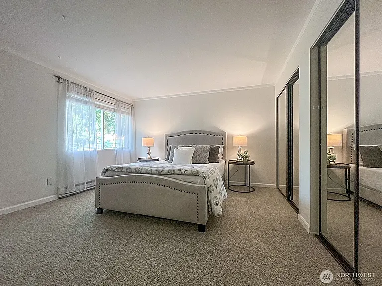 17203 NE 45th St #43 — Photo 3