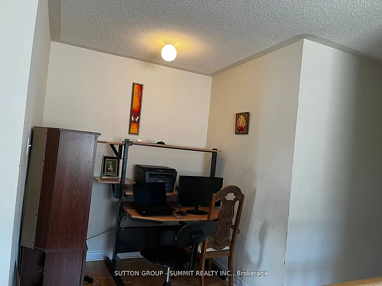 6606 Harmony Hl — Photo 15