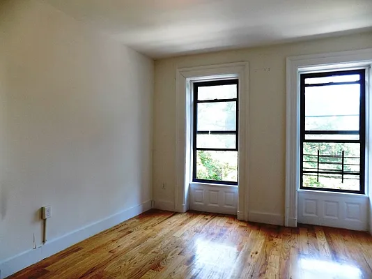 Rented by Makover Group Inc | media 17