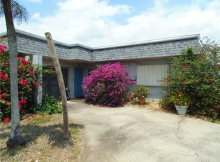 18215 Iris Rd, Fort Myers, FL 33967