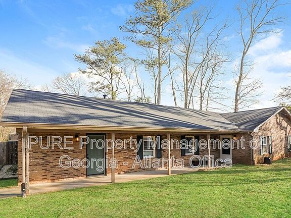 2nd image of 133 Kimberly Way SW #133