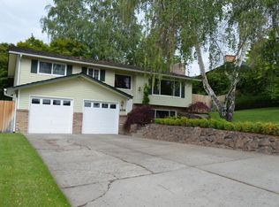 406 N 36th Ave, Yakima, WA 98902