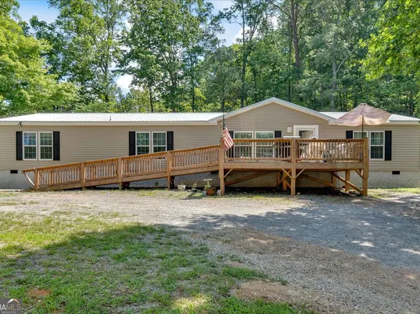 196 Whitestone Dr, Talking Rock, GA 30175