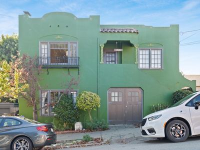 1621 E 38th St, Oakland, CA, 94602