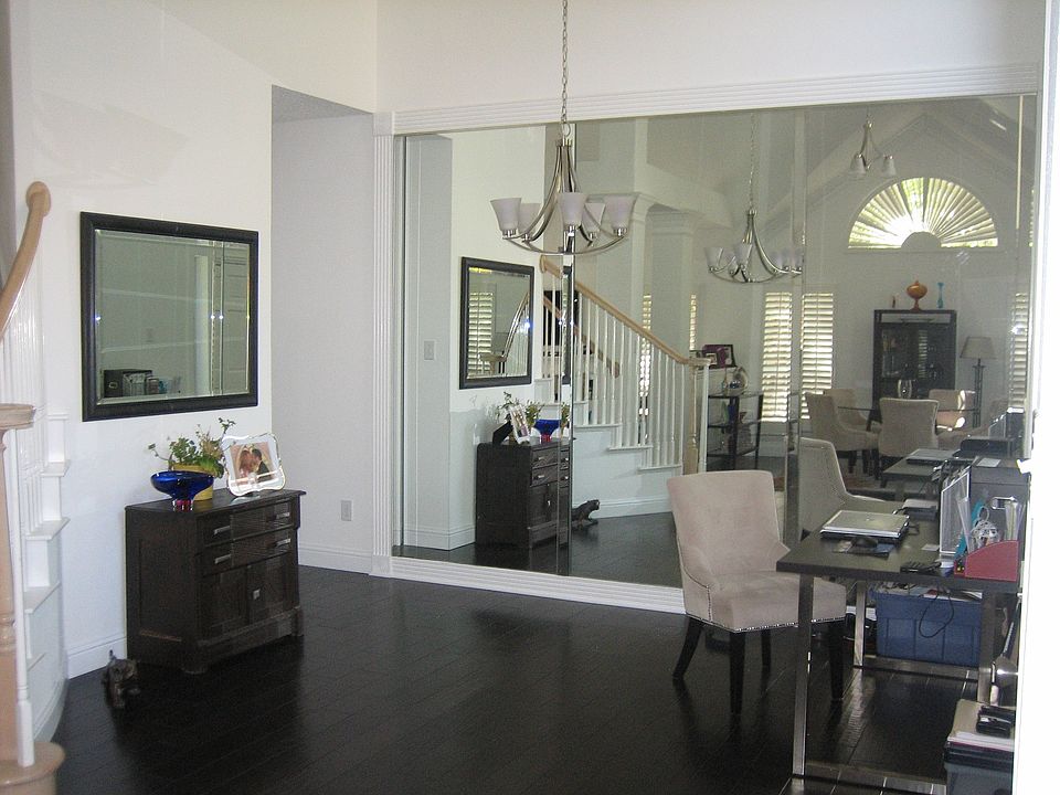 1st image of 14588 Camelot Ct