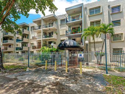 3181 SW 13th St APT 310, Miami, FL, 33145