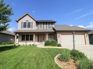 7020 N White Fir Dr, Edwards, IL