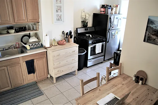 Rented by JB Management NY Inc | media 9