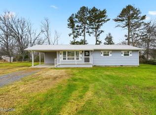 335 Fenway Dr, Pigeon Forge, TN 37863