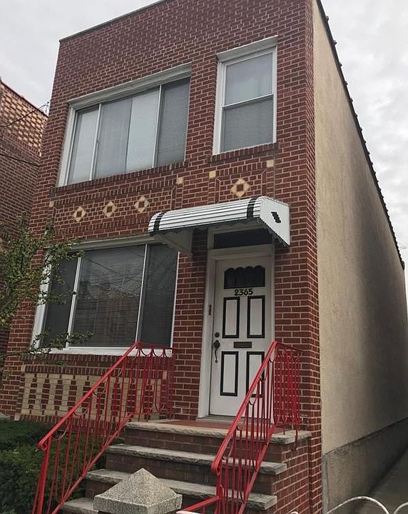 2nd image of 2365 E 1st St