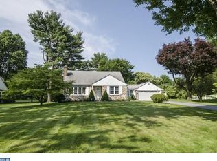 1004 Richmond Rd, Broomall, PA 19008