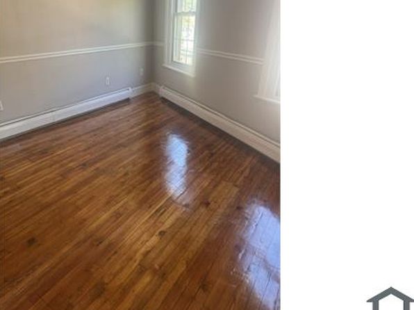 6 W Pomona St