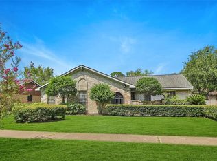 350 Queenstown Rd, Houston, TX 77015