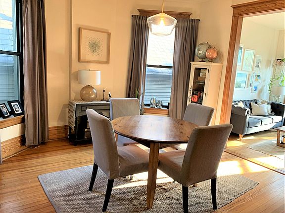 3rd image of 3835 N Paulina St