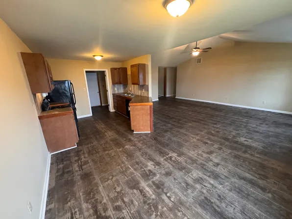 124 Ware Blvd, Nicholasville, KY 40356