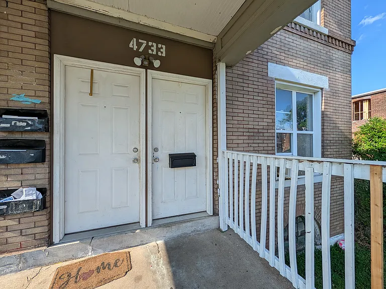 4733 McMillan Ave #1F — Photo 3