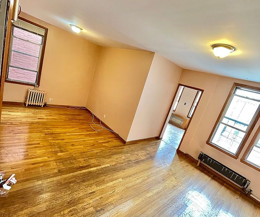 1st image of 32-30 46th St #2
