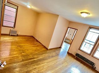 32-30 46th St #2, Astoria, NY 11103