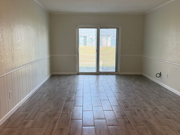 2325 W Pensacola St APT 143